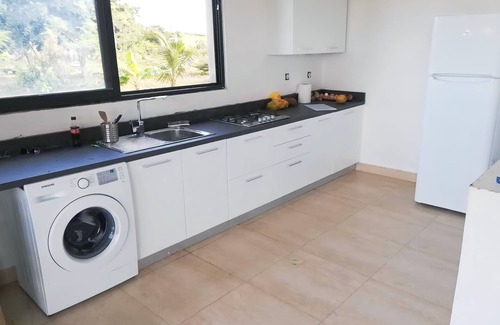 Gomoa House | 3 bedroom vacation home with large pool
