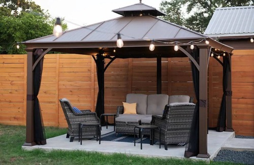 Johnson City House | 3-bedroom vacation home near Texas Hill Country Wineries