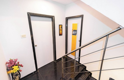 Kandivali East Villa | 3-bedroom villa in awesome Mumbai with AC, WiFi. Enjoy your stay