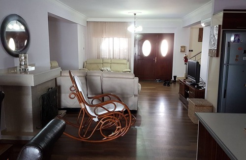 Kyrenia Villa | 3 Bedroom Villa with 2 Barthrooms and Private Parking, Private Beach