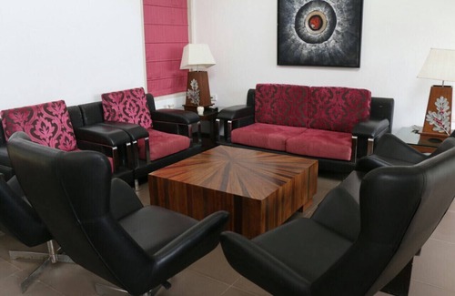 Kune N.m. Villa | 3 bedroom Villa with Swimming pool, Lawns, Games Den and a Disco.