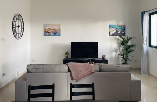 St. Andrew's Apartment | 3-Bedroom with Backyard-Hosted by Sweetstay
