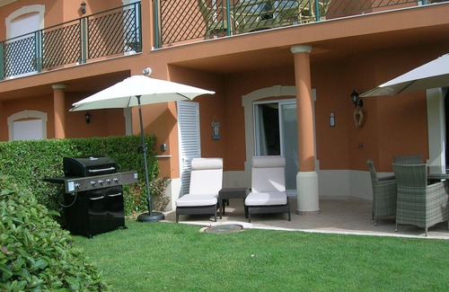 Atalaia Villa | 3 bedroomed villa with a south facing private garden access to golf and pool
