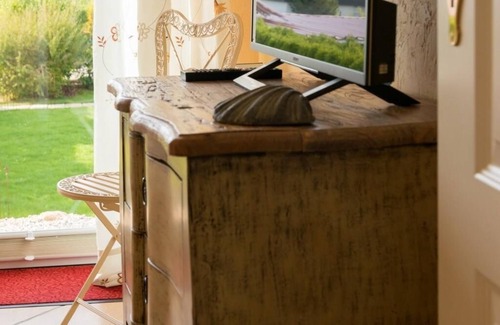 Haffkrug Apartment | 3 bedrooms 2 bathrooms WLAN Ostsee Haffkrug central Animal lovers Terrace Family Couples S