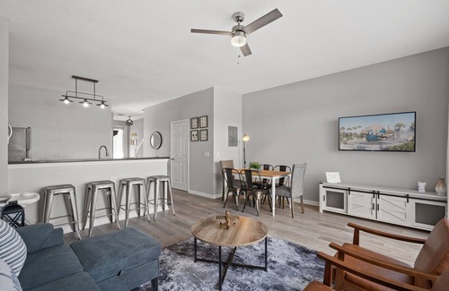 Windsor Hills House | 3 Bedrooms/3 Bathrooms/Windsor Hills (7659SK)