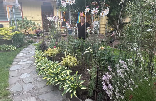 Des Moines House | 3-Bedrooms-5PAX-Helen’s Garden House🏡Minutes from airport@Des Moines~Seattle,WA.