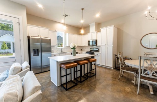 Youngsville House | 3 bedrooms - Gated Community Lafayette/Youngsville sport complex & hospitals