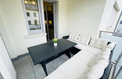 South Bonnevoie Apartment | 3 bedrooms in Center Terrace & Parking