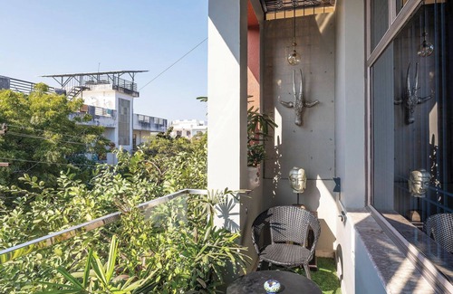 Vaishali Nagar House | 3 BHK luxury art villa Garuda - Lalluji luxe