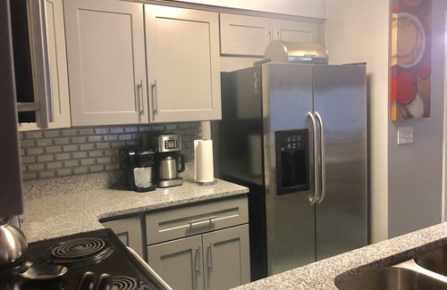 Northeast Virginia Beach Condo | 3 BLOCKS TO THE BEACH IN THE “VIBE” DISTRICT