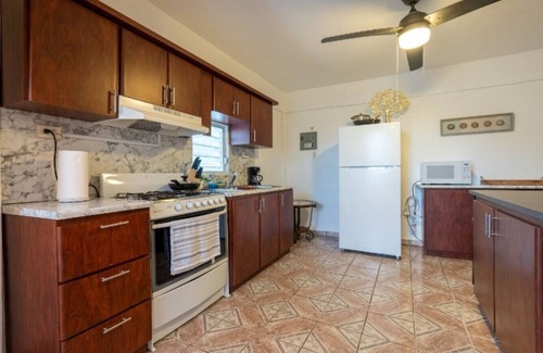 Tierras Nuevas Poniente Apartment | 3 BR Family Apt at El Flamingo Beach Club | Walk to the Beach