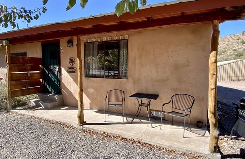 Glenwood House | #3 Casita Cochise at the Catwalk, 1 BdRm Casita w/Kitchen