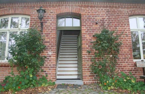 Alt Bukow Apartment | 3) Holiday apartment 4-room, upper floor, 110m² - Landhaus Alte Schule near