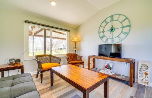 Bridgeport House | 3 Mi to Caesars Casino Indiana Retreat with Patio!