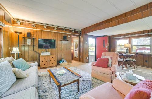 Petoskey House | 3 Mi to Lake Michigan Pet-Friendly Home!