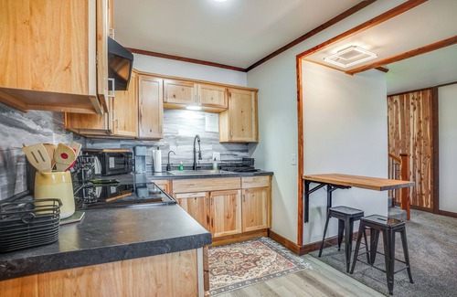 Kewaunee House | 3 Mi to Lake Michigan: Charming Kewaunee Hideaway