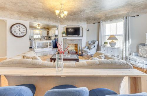 Pueblo House | 3 Mi to Pueblo Riverwalk Quiet Home with Patio