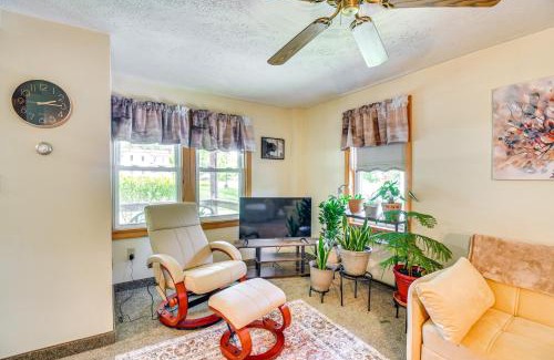 Waterloo Apartment | 3 Mi to Seneca Lake Couples Apt with River Access