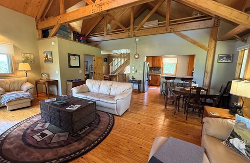 Emigrant House | 3 Mile Ranch…enjoy the pristine views that Montana has to offer!