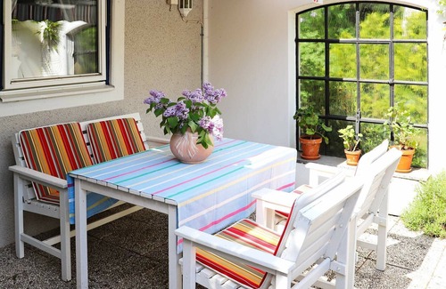 Hollviken House | 3 person holiday home in HÖLLVIKEN