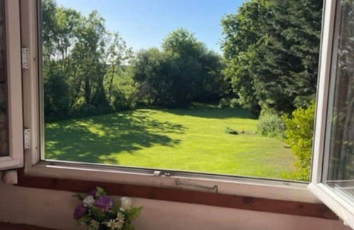 Cotentin Peninsula House | 3 Personnes - Hope Cottage, Dans un Havre de Paix