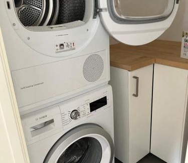 Vastra Frolunda Apartment | 3 rok 5 min till havet