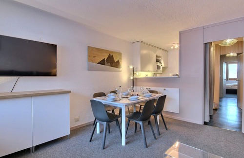Plagne Centre Apartment | 3-room apartment at the foot of the slopes with terrace and WiFi in Plagne Centre