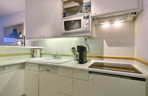 Plagne Centre Apartment | 3-room apartment at the foot of the slopes with terrace and WiFi in Plagne Centre