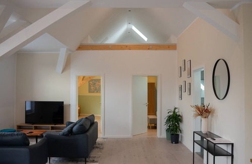 Wunsdorf Apartment | 3 room deluxe apartment by the lake