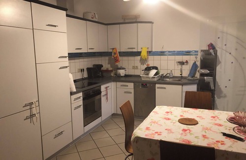 Eisenach Apartment | 3-room maisonette: Child-friendly vacation apartment in a prime location in Eisenach