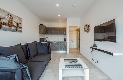 Militari Apartment | 3 Room Penthouse with view over the city