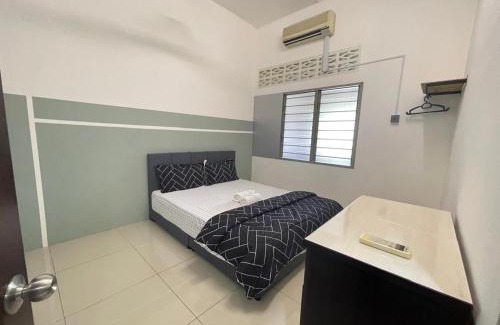 Teluk Intan House | 3 rooms Town Homestay 1 mins to Town