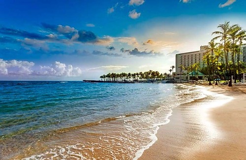 Puerta de Tierra Hotel | 3-Star Hotel ∙ Caribe Hilton