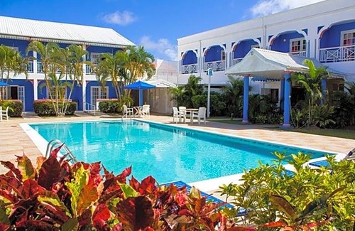 Rodney Bay Hotel | 3-Star Hotel ∙ Bay Gardens Inn