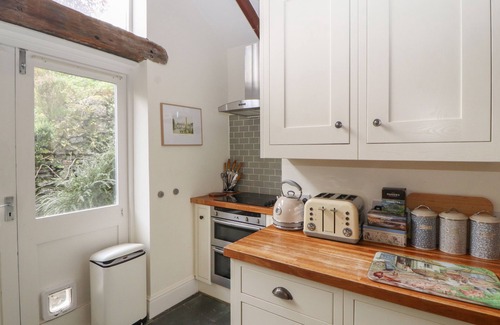Lindale Cottage | 3 TOWER VIEW, pet friendly, with open fire in Grange-Over-Sands