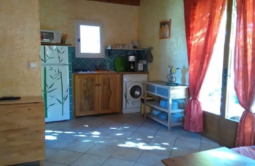 Correns Villa | 3 villas/pool Ideal for families or groups in correns 1village bio]