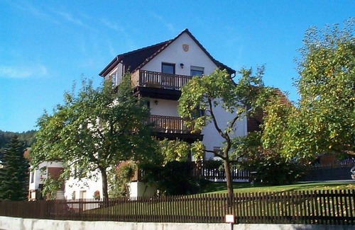 Bringhausen Apartment | 3 White Stone - House Bergblick