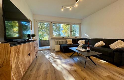 Sindelfingen Apartment | 3 Zimmer Apartment, 82 qm, max 5 Pers, Balkon, Garage, Internet 300 mBit