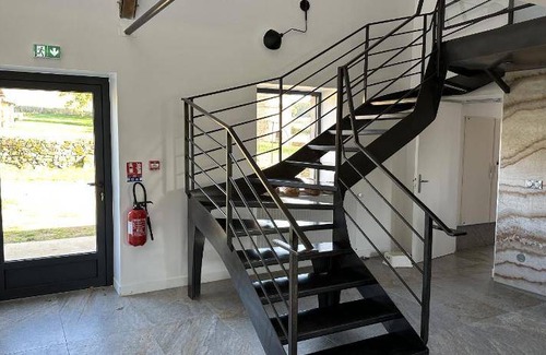 Saint-Germain-des-Champs House | 300 m² House ∙ 5 bedrooms ∙ 14 guests