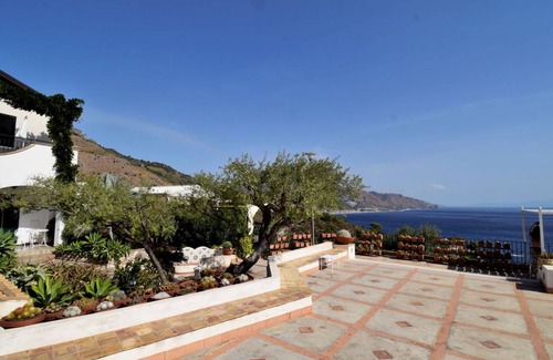 Mazzaro Apartment | 30 m² Apartment ∙ 1 bedroom ∙ 3 guests