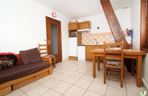 Vassieux-en-Vercors House | 30 m² Gîte ∙ 1 bedroom ∙ 2 guests