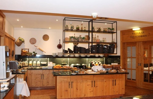 Kaprun Hotel | 30 m² Hotel ∙ 1 bedroom ∙ 3 guests