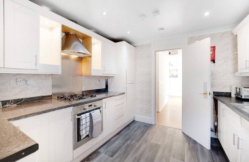Peterlee House | 30 Stafford Place, Peterlee