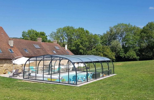 Bellenot-sous-Pouilly House | 300 m² House ∙ 6 bedrooms ∙ 15 guests