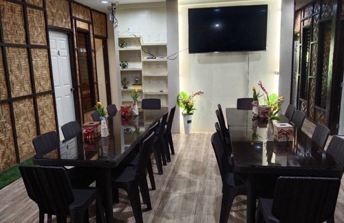 Catangnan Apartment | 300 m² Apartment ∙ 14 bedrooms ∙ 6 guests