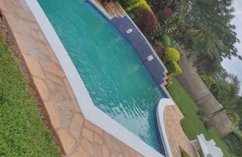 Bulawayo Apartment | 300 m² Apartment ∙ 3 bedrooms ∙ 6 guests
