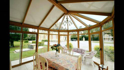 Cartigny l'Epinay House | 300 m² House ∙ 6 bedrooms ∙ 14 guests
