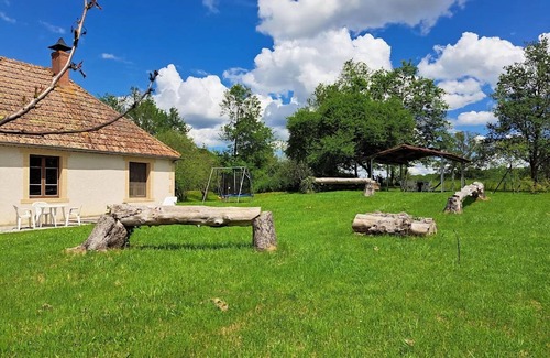 Vieure House | 300 m² House ∙ 3 bedrooms ∙ 8 guests