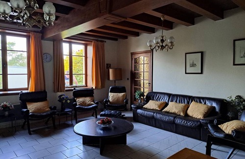 Vieure House | 300 m² House ∙ 3 bedrooms ∙ 8 guests