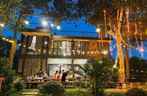 Soc Son House | 300 m² House ∙ 4 bedrooms ∙ 30 guests